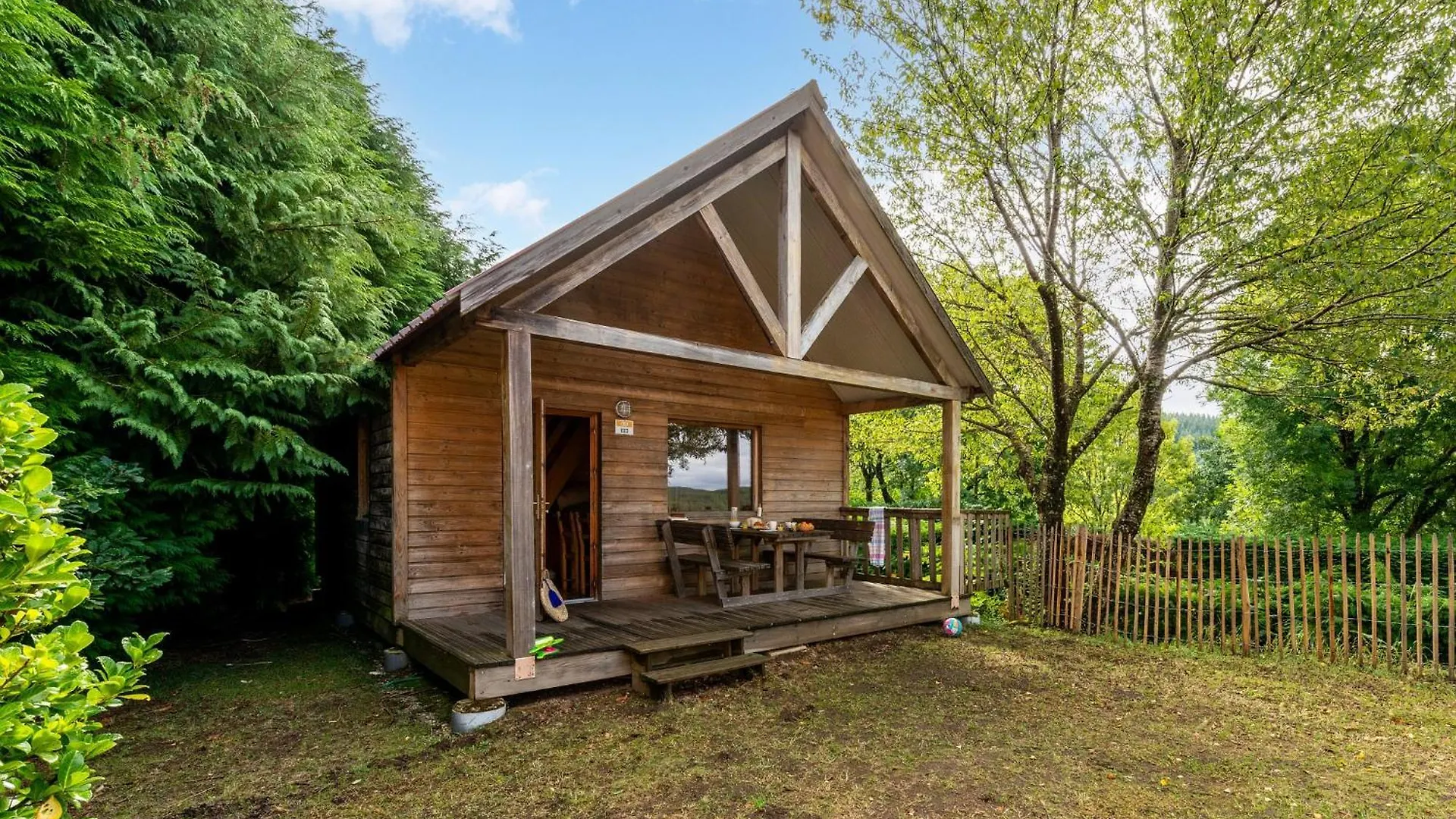 Camping Rieumontagne Nages